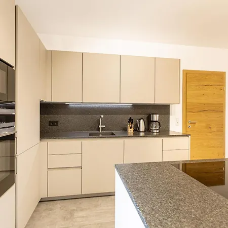 Hideaway Dachstein West By Alps Apartman *